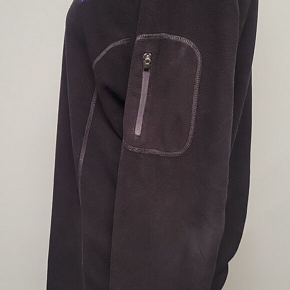 Iron Man 2017 Men’s size large quarter zip - Picture 3 of 5